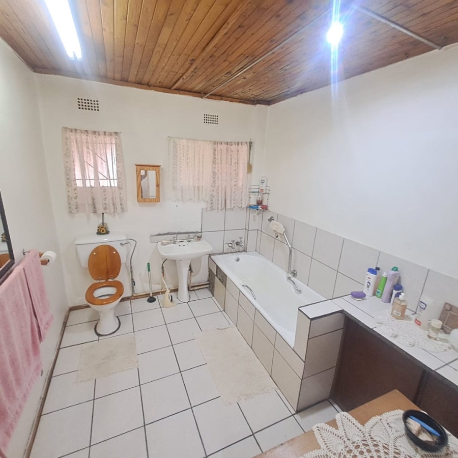 3 Bedroom Property for Sale in Deneysville Free State